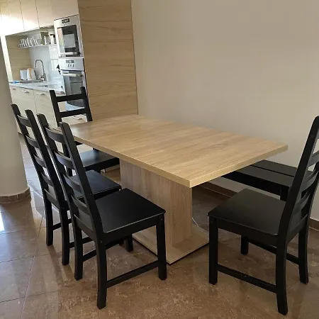 Apartment K33