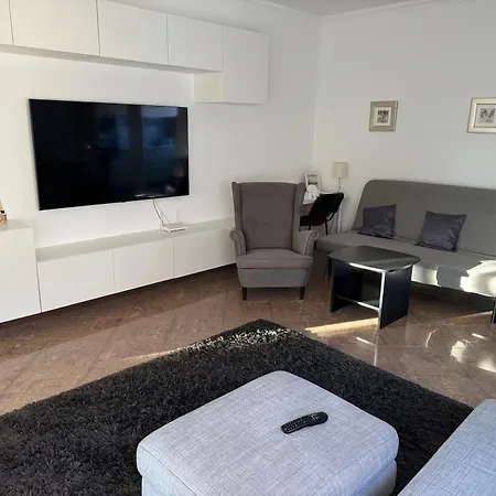 Apartment K33